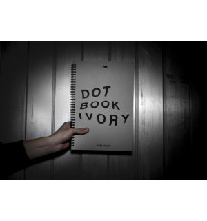 Скетчбук Memorandum DOT BOOK IVORY A4 (в точку)